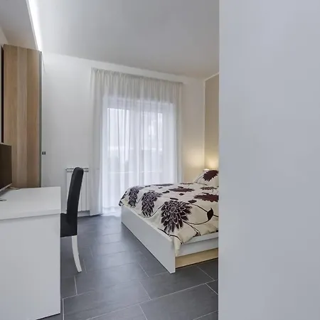 Av Domus Vatican St.Peter B&B Roma Esterno foto